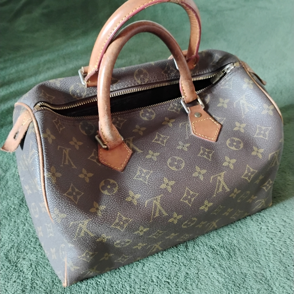 Authentic Vintage Louis Vuitton Brown Monogram Pouch